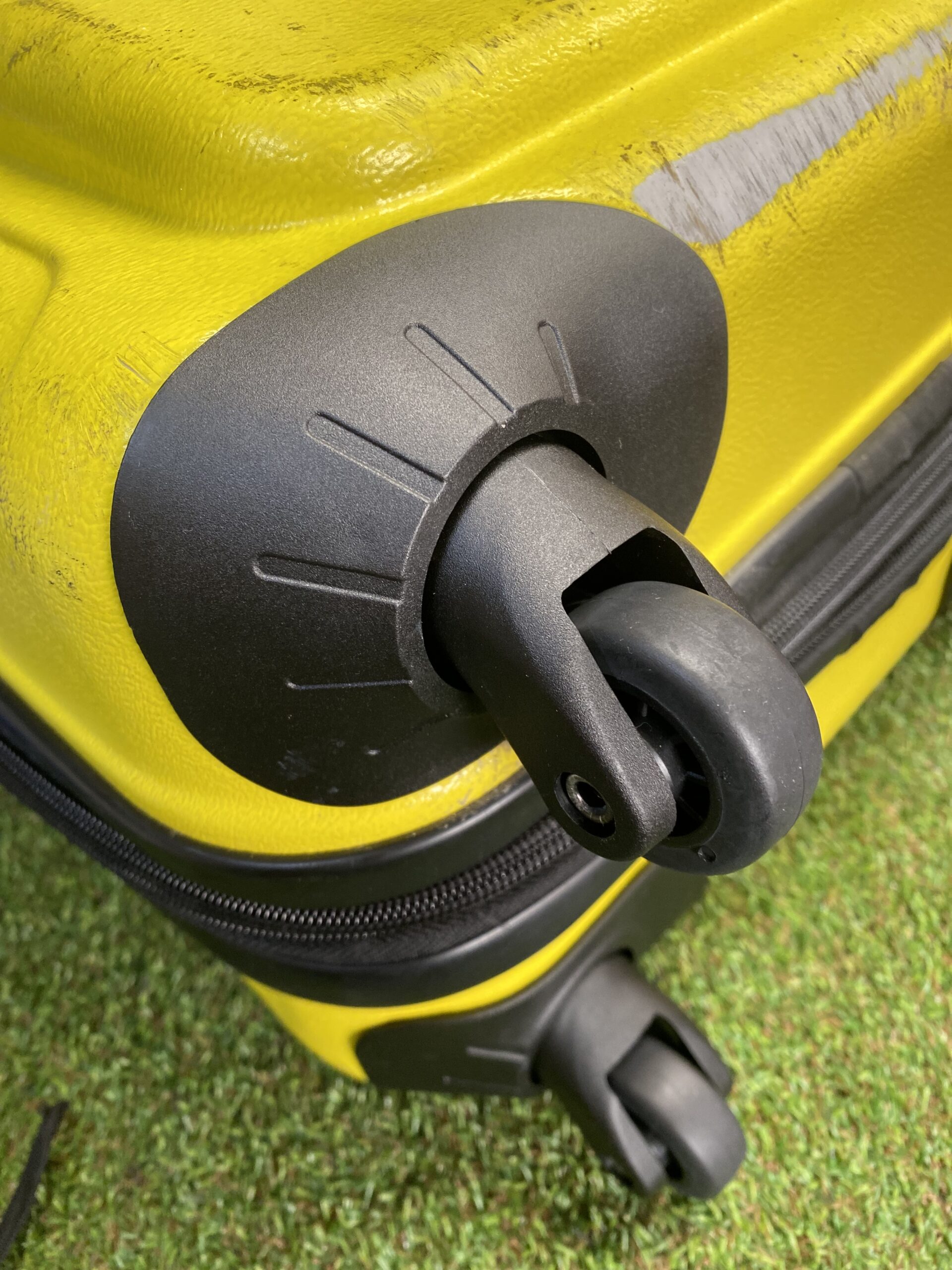 サムソナイト　ハウジング　修理後　