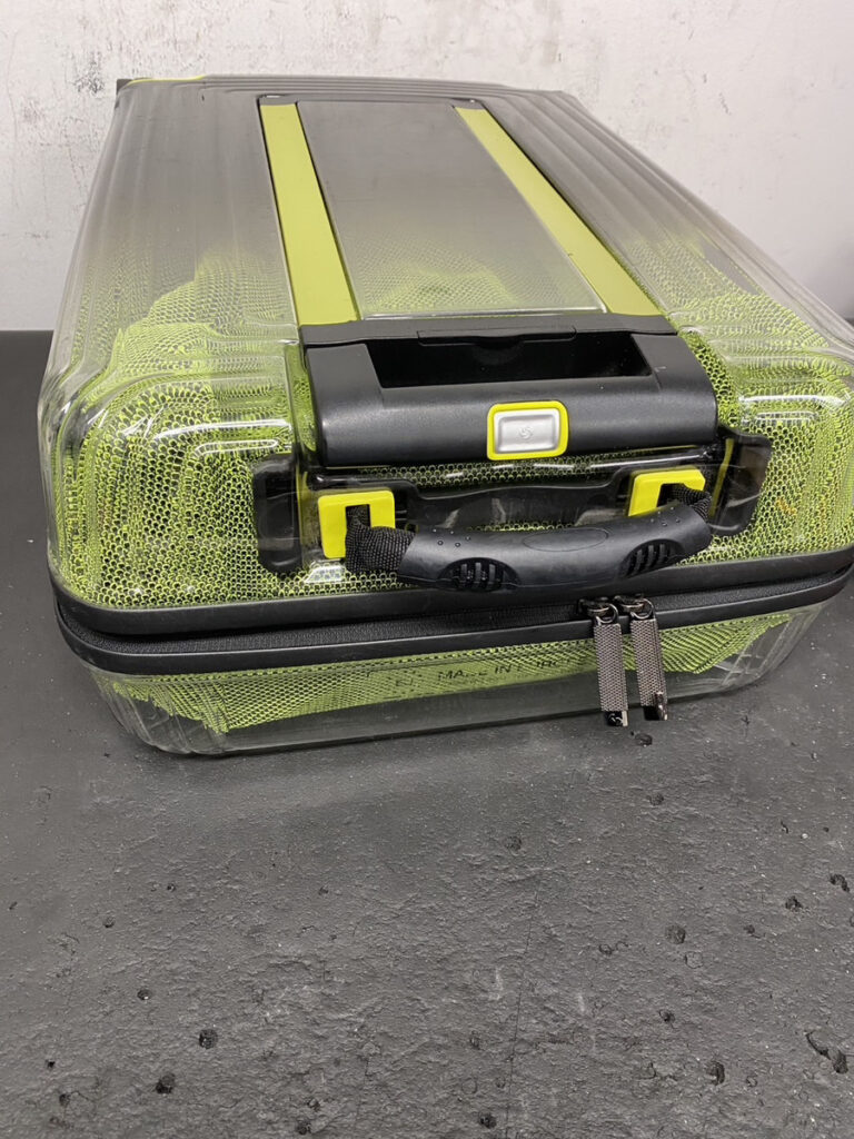 サムソナイト　ディーゼル　ケースハンドル　修理後