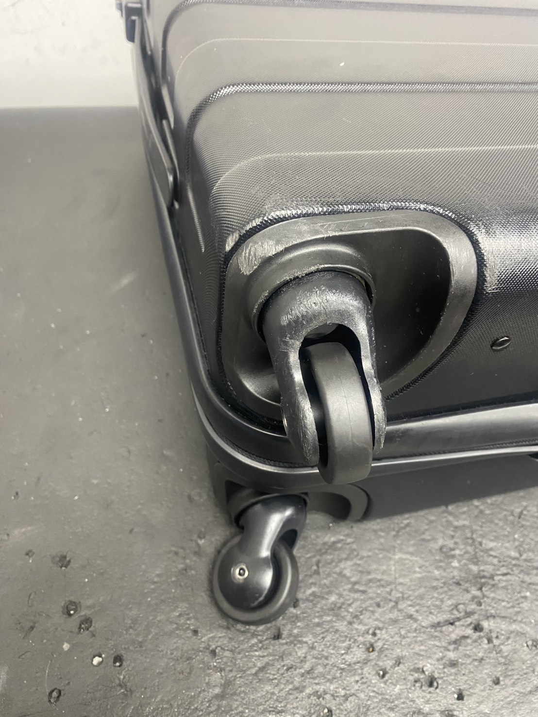 無印　キャスター代用品交換　修理後