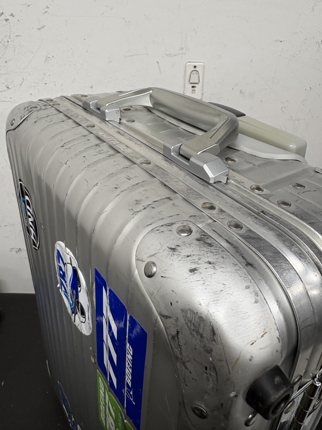 リモワ　ケースハンドルアップグレード　修理後