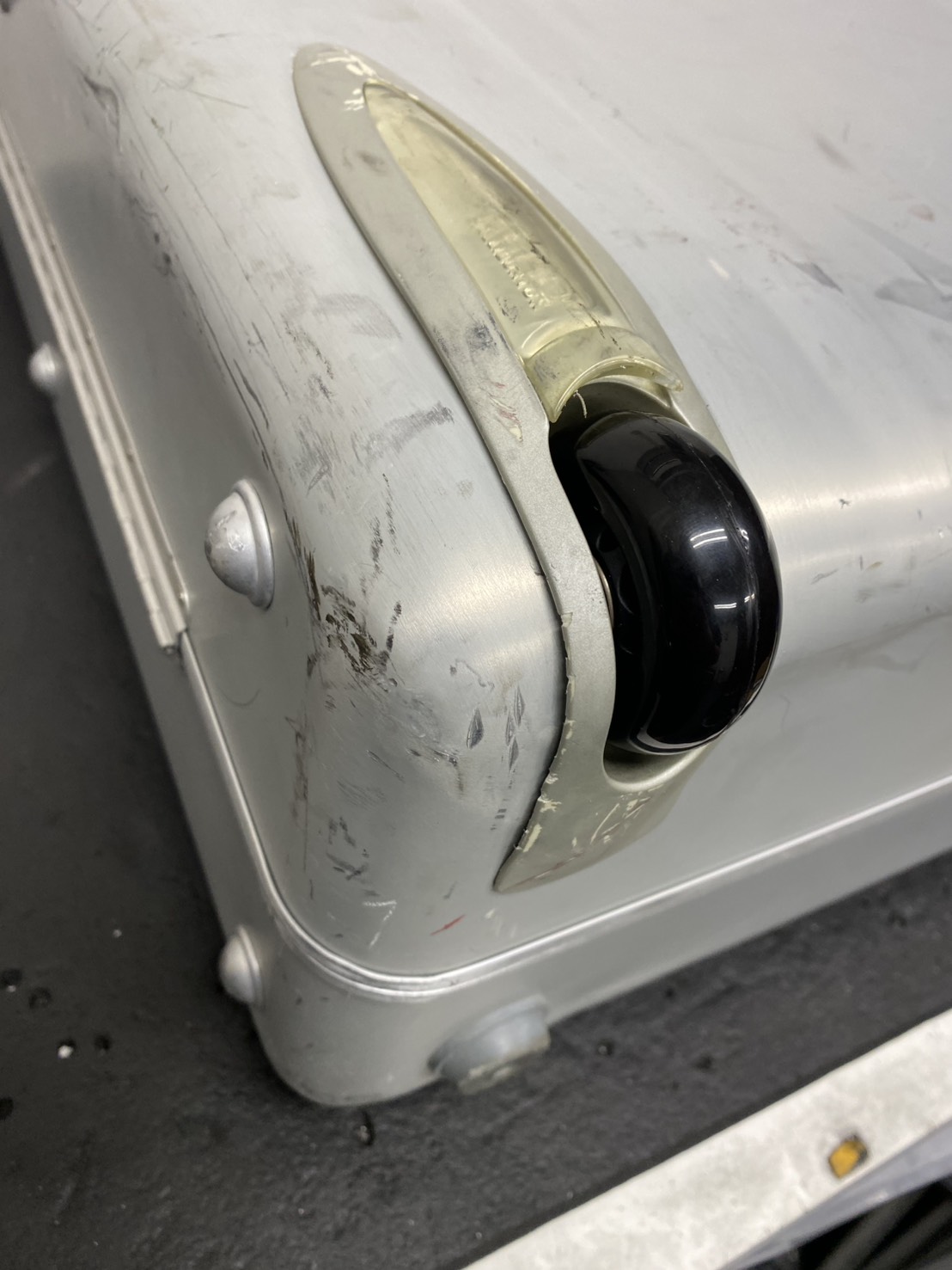 ゼロハリ　キャスター代用品交換　修理後