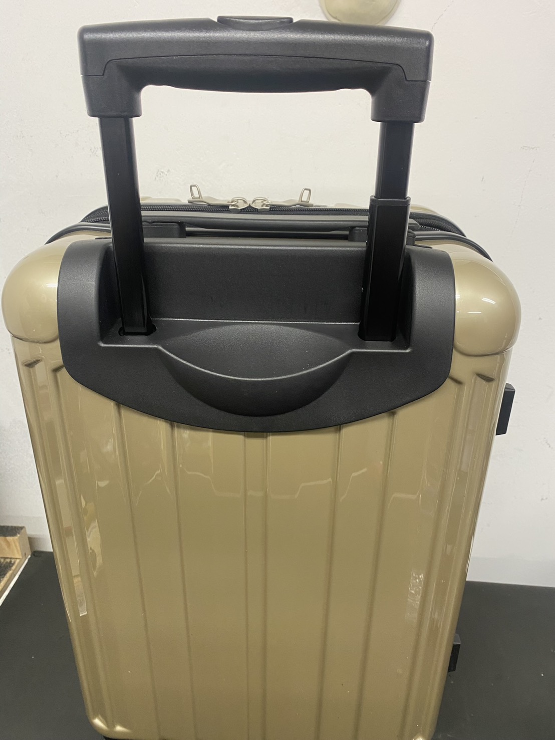 伸縮ハンドル　代用品交換　修理前