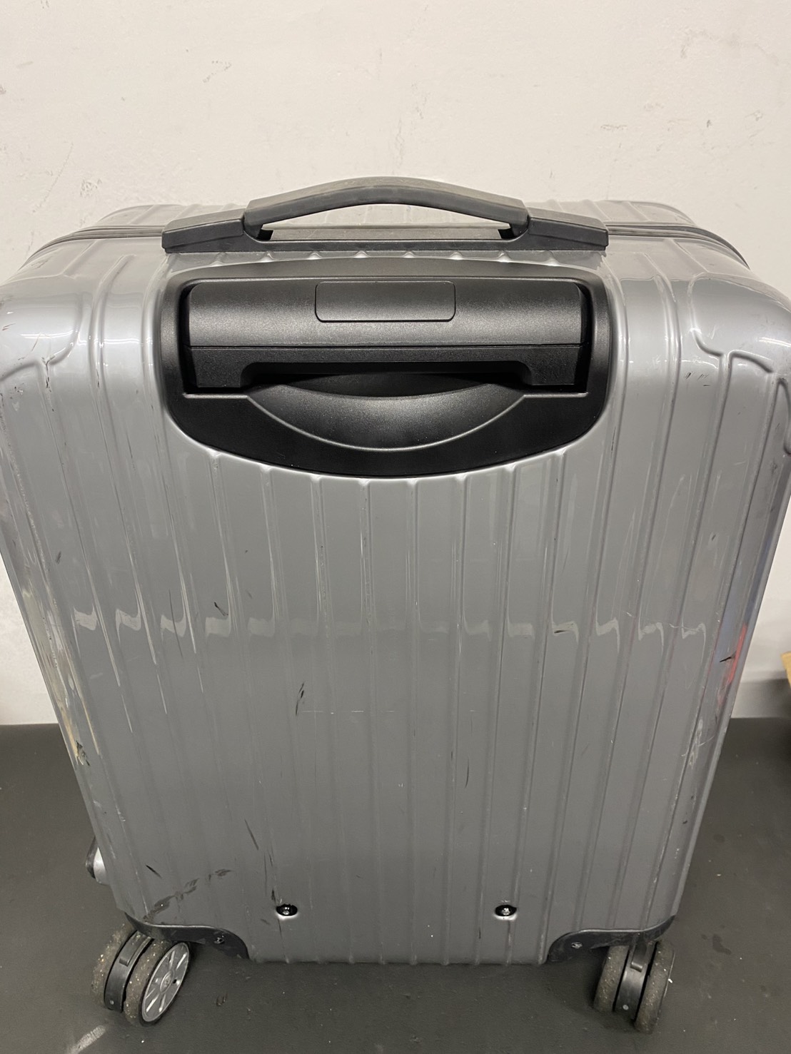 リモワ　伸縮ハンドル　代用品交換　修理後